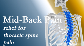 Johnson Chiropractic offers gentle chiropractic treatment to relieve mid-back pain in the thoracic spine. 