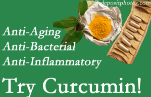 Pain-relieving curcumin may be a good addition to the Richmond chiropractic treatment plan. 