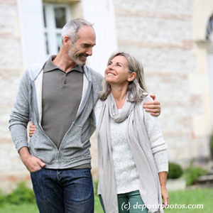 image of Richmond happy couple with relief of failed back surgical syndrome back pain